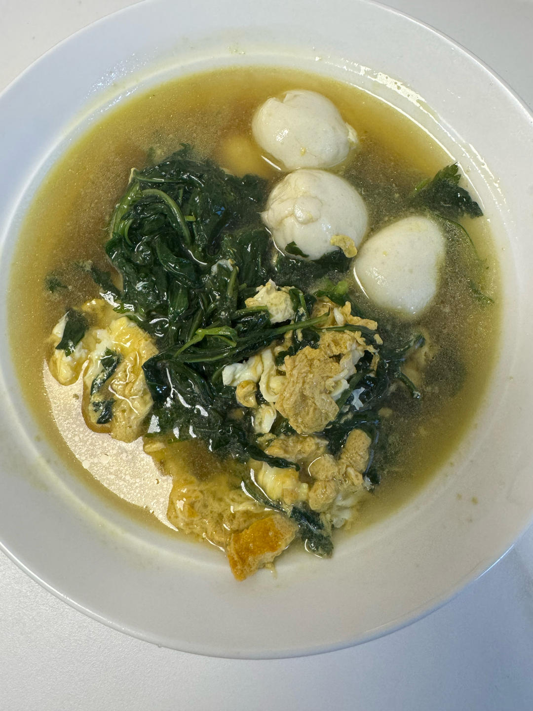 菊花叶鱼丸蛋汤