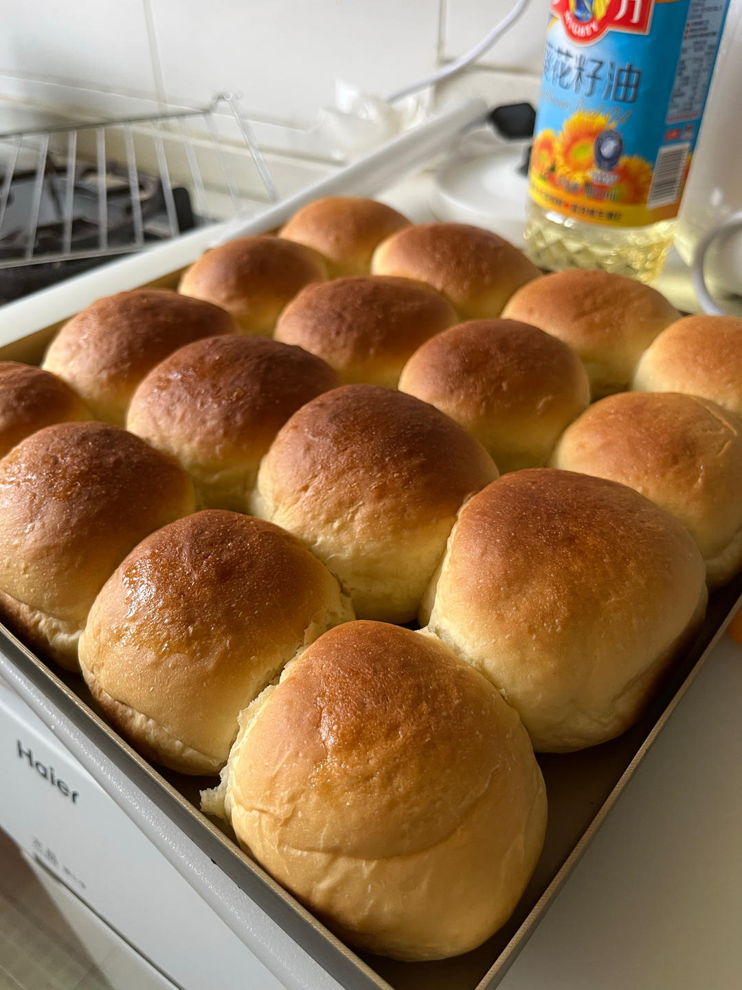 🥛超简单快手，柔软拉丝，一次发酵，牛奶小餐包