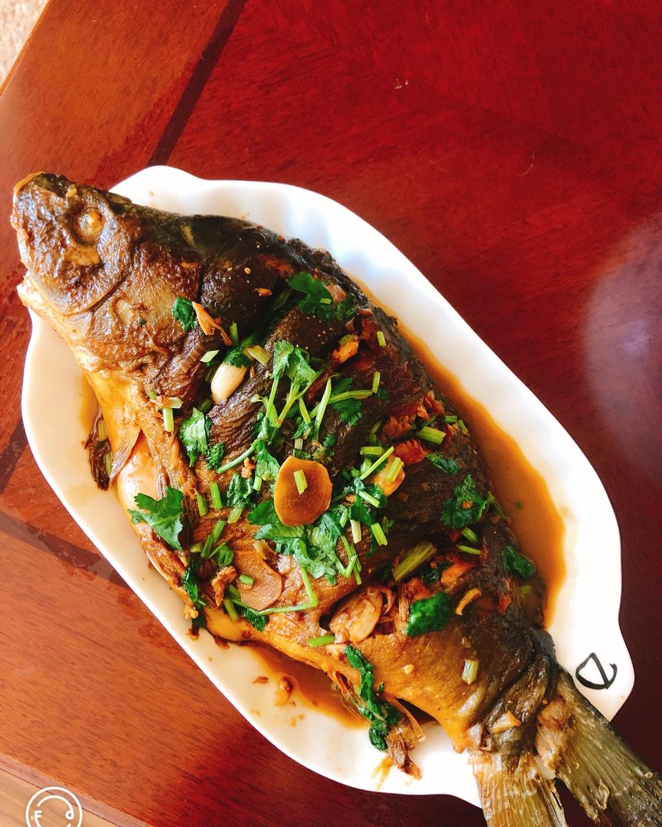 雪色傲漫做的家常炖鱼