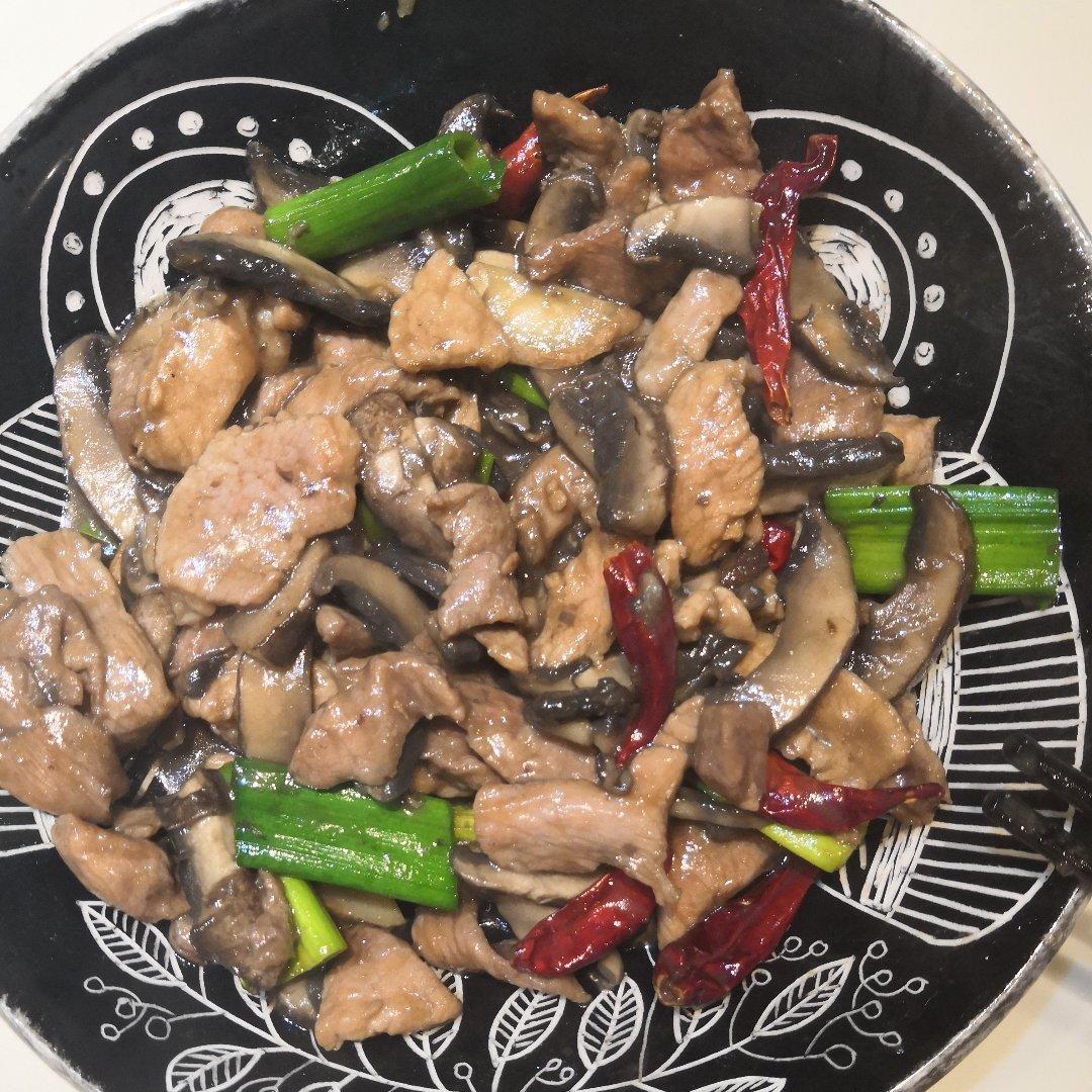 香菇炒肉