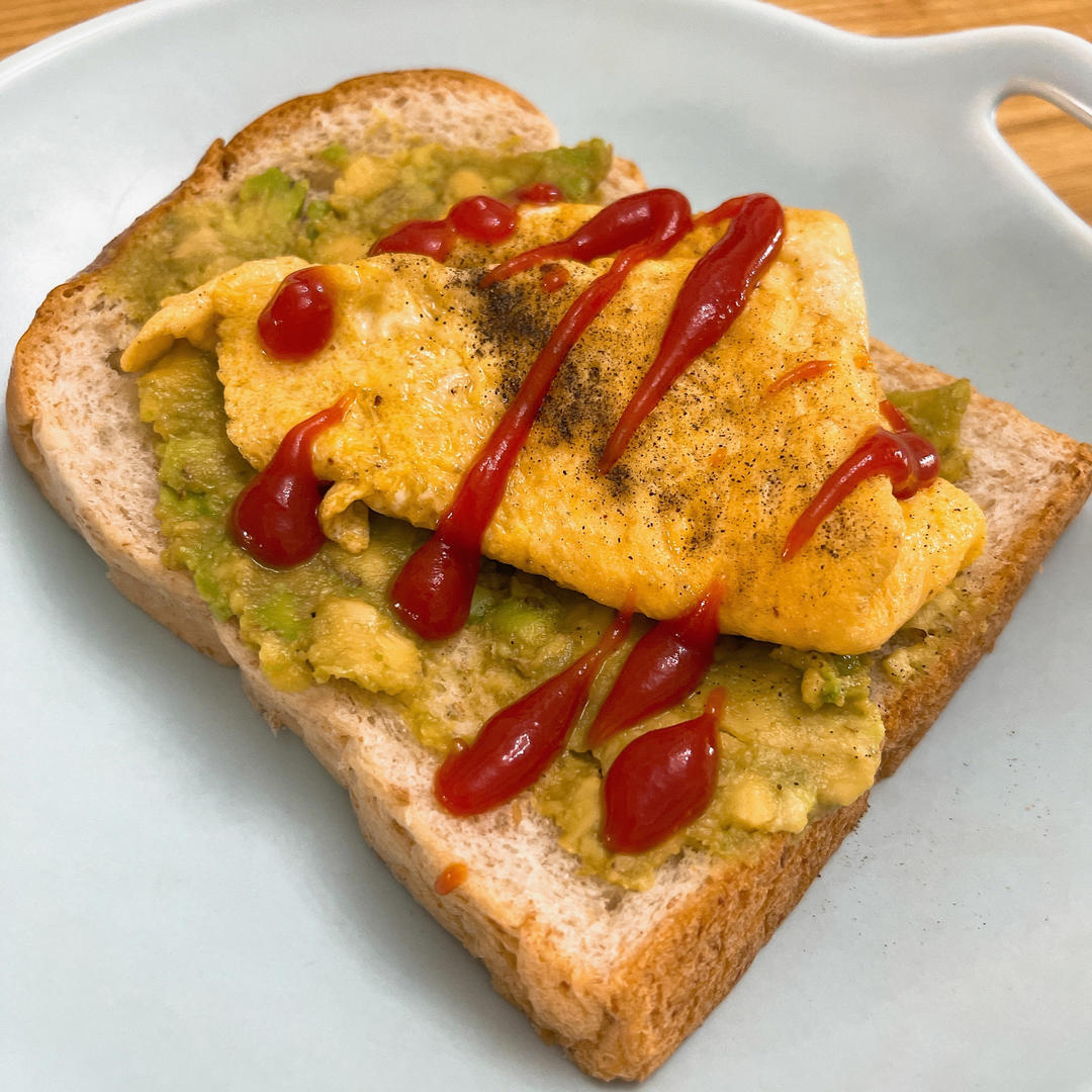 （我的减脂早餐42💕）牛油果芝士滑蛋开放式三明治