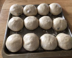 Hot Cross buns英国传统十字面包 复活节必备的做法 步骤12