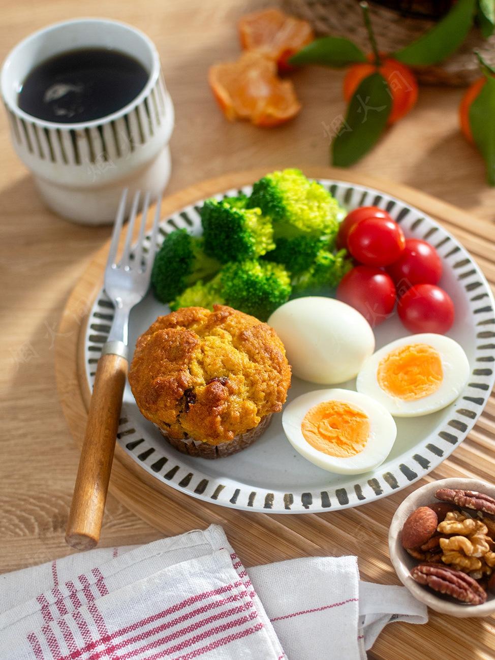 0️⃣糖0️⃣油！好吃不胖｜香蕉蓝莓玉米面蛋糕