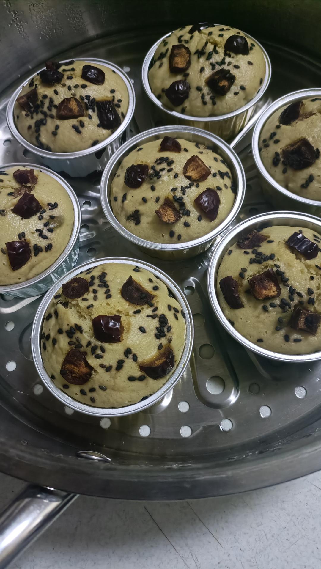 【宝宝辅食】小米红枣发糕