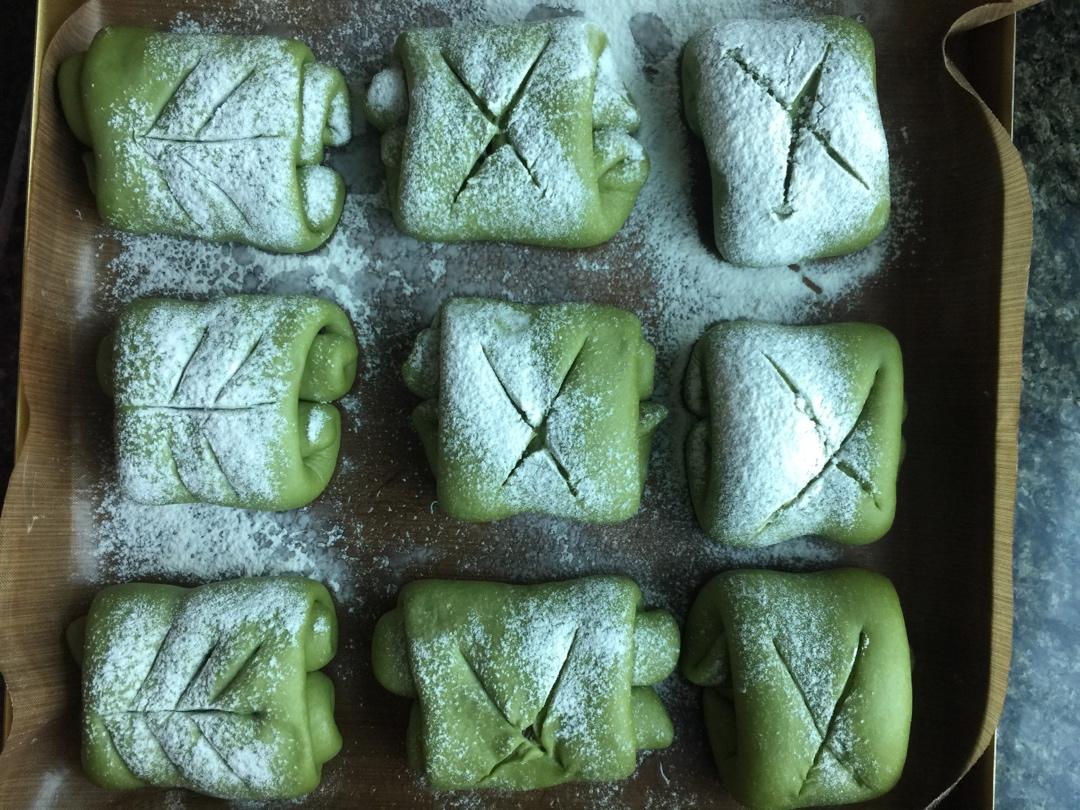 抹茶红豆牛奶卷（超好揉出手套膜的方子）