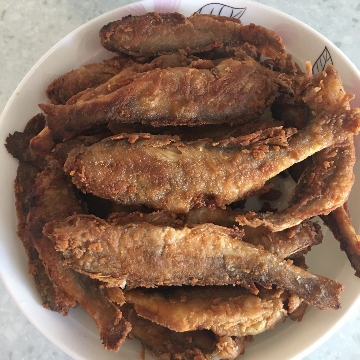 酥炸小黄花鱼