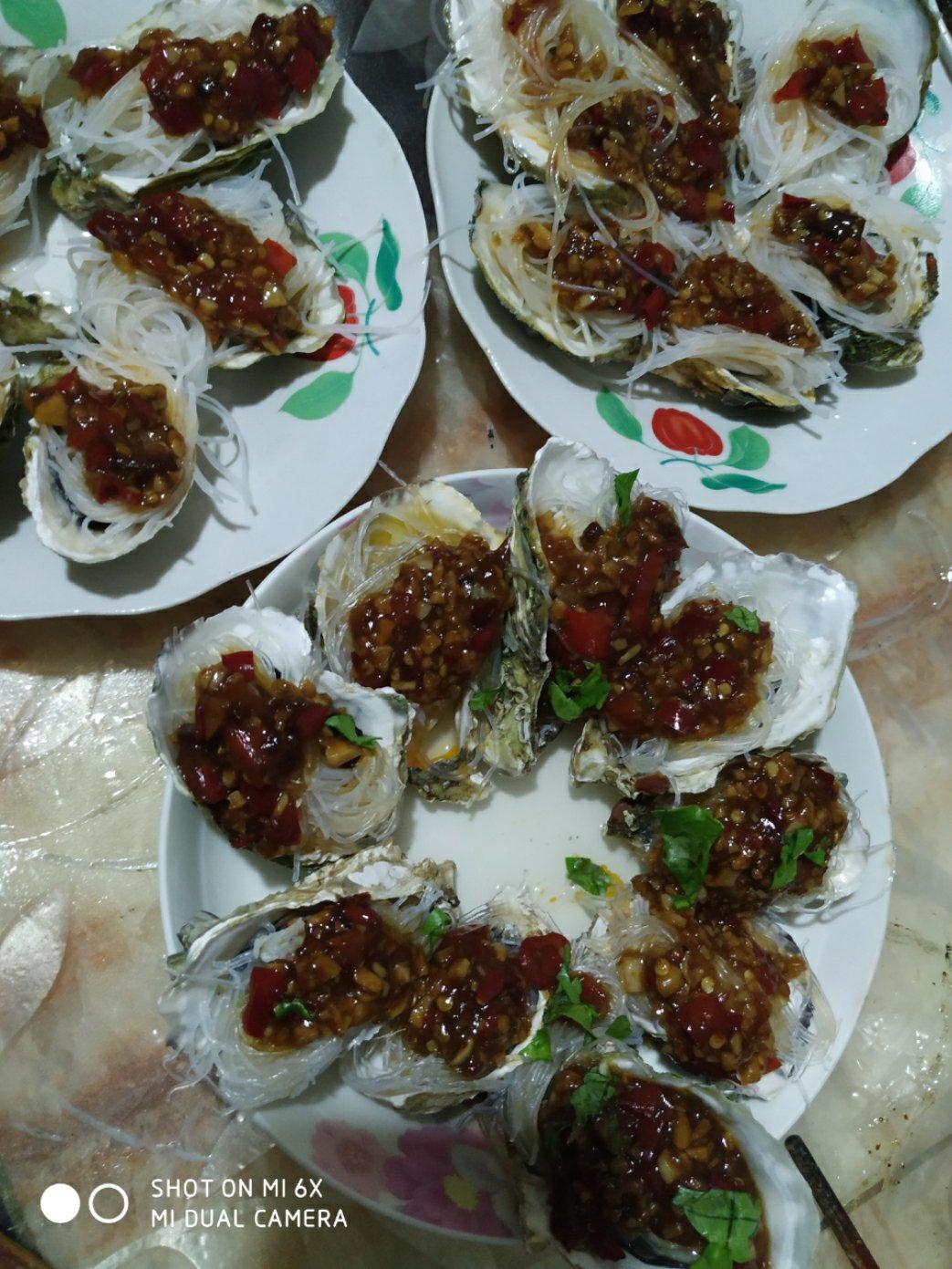 超简单的蒜蓉粉丝生蚝