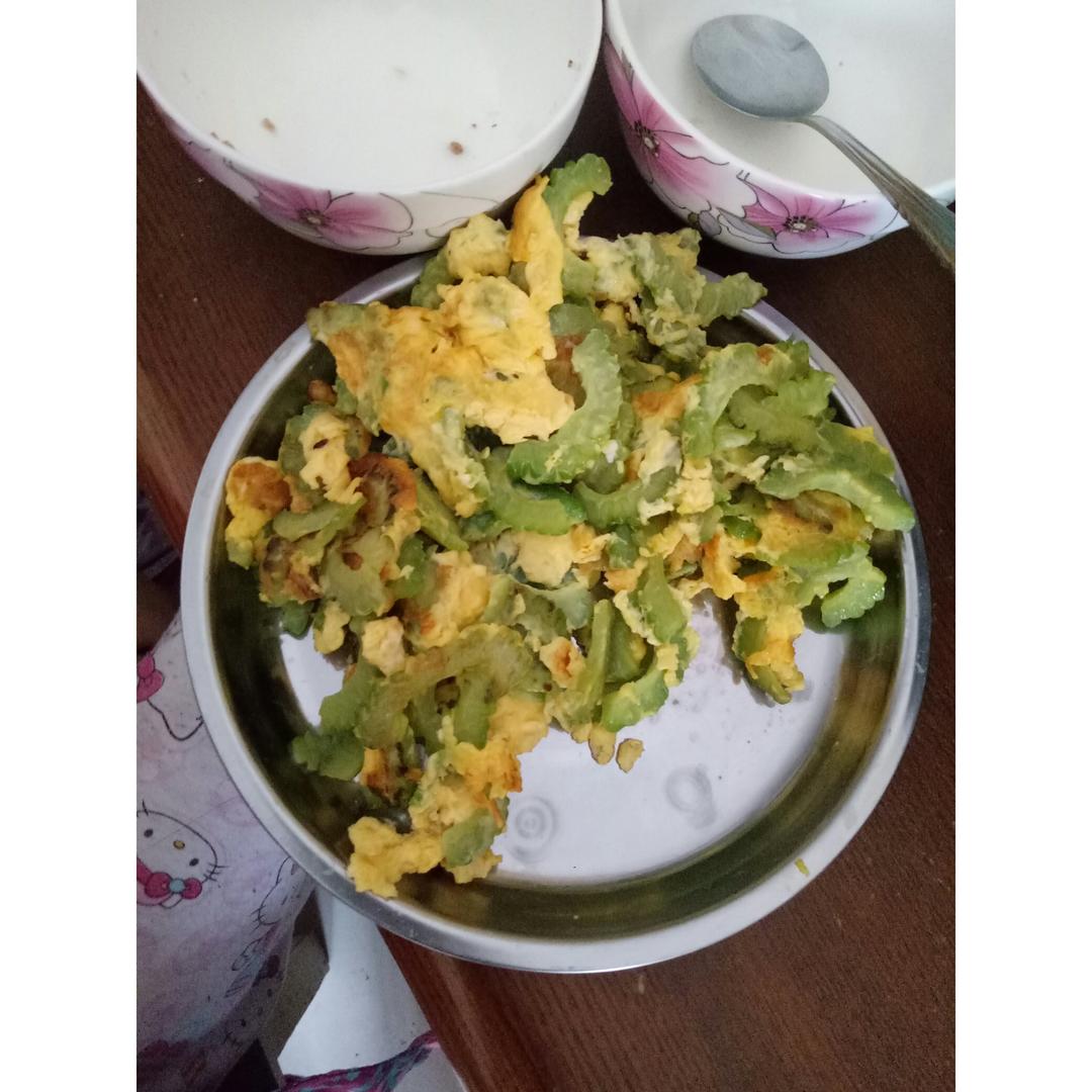 苦瓜炒蛋