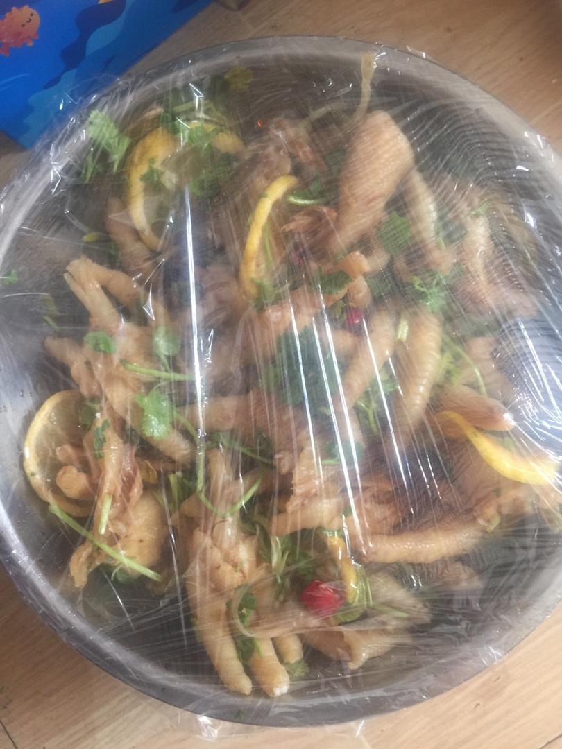 适合追剧的网红柠檬无骨鸡爪🐔（无厨房秤也有详细的用量😎😎）