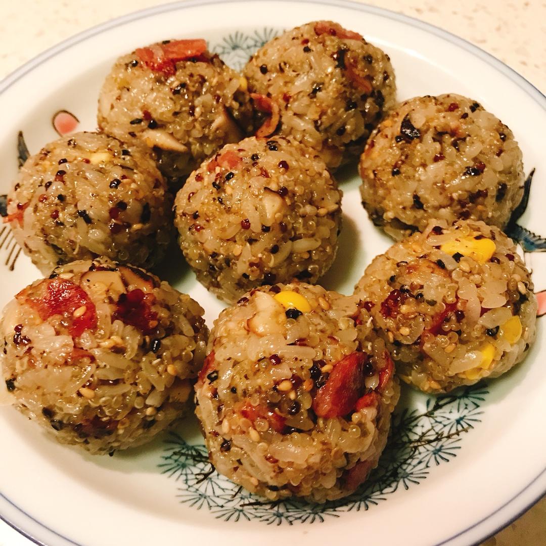 藜麦饭团