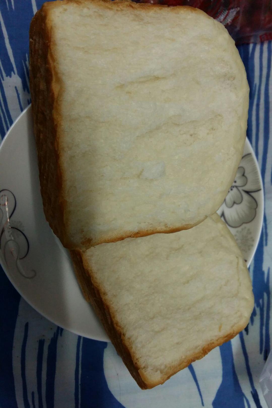 《Tinrry+》软绵绵的白吐司