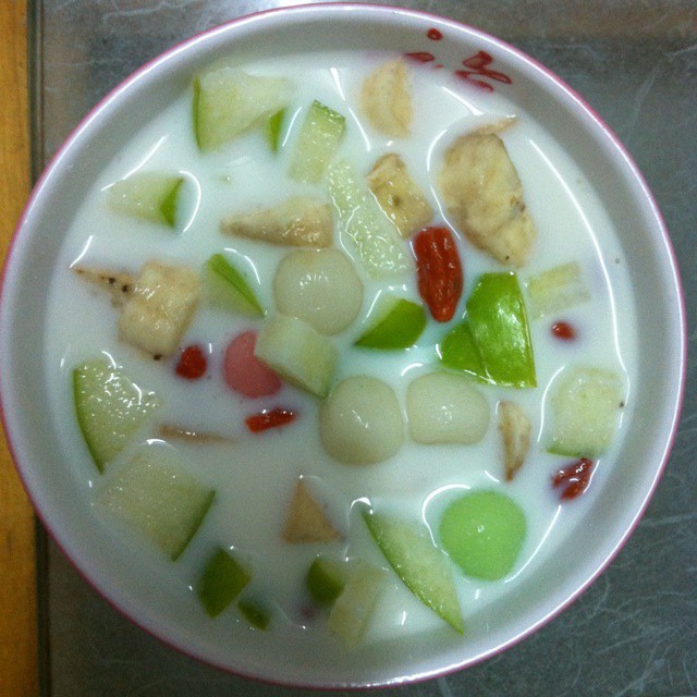 紫菱1做的水果什锦小汤圆