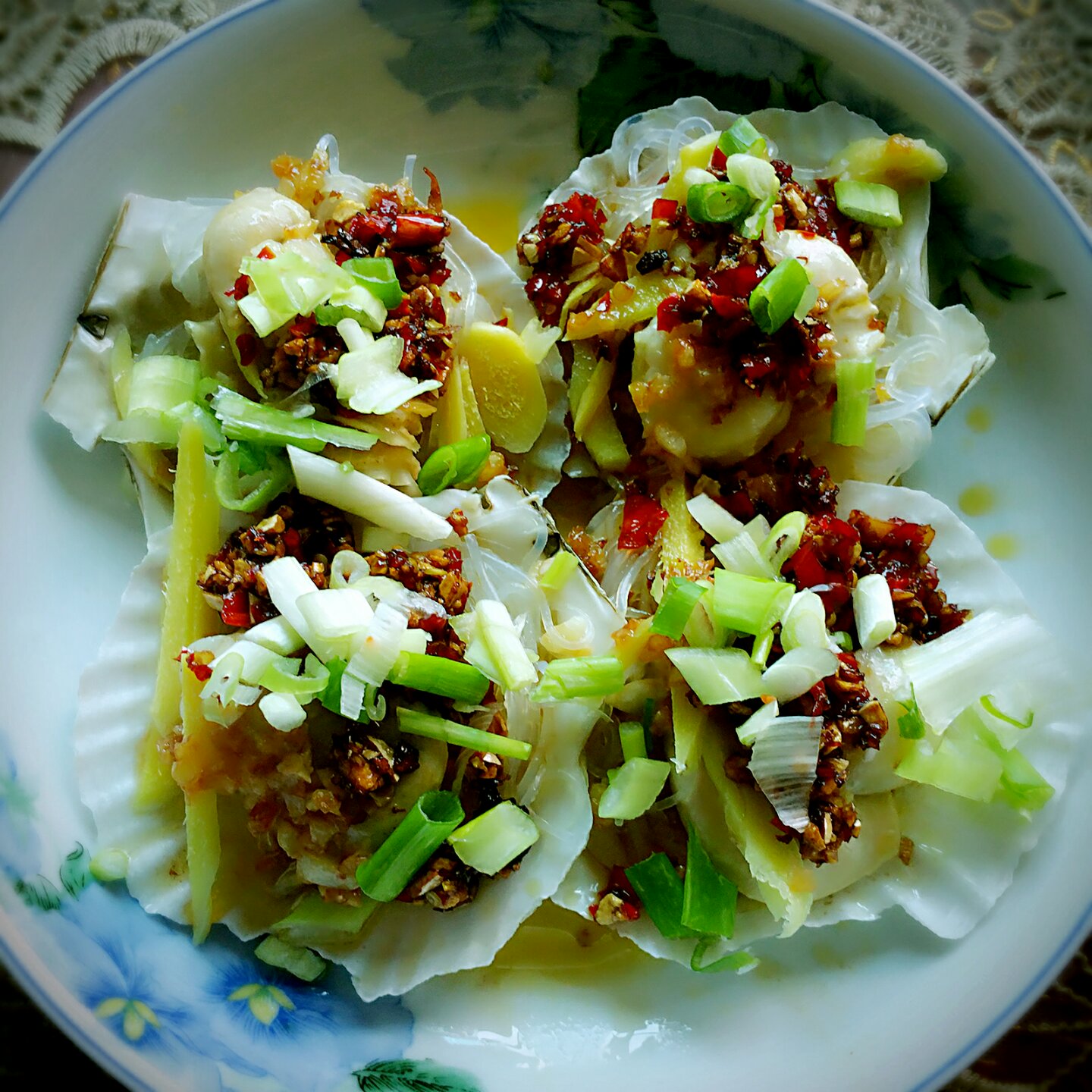 蒜蓉粉丝蒸扇贝