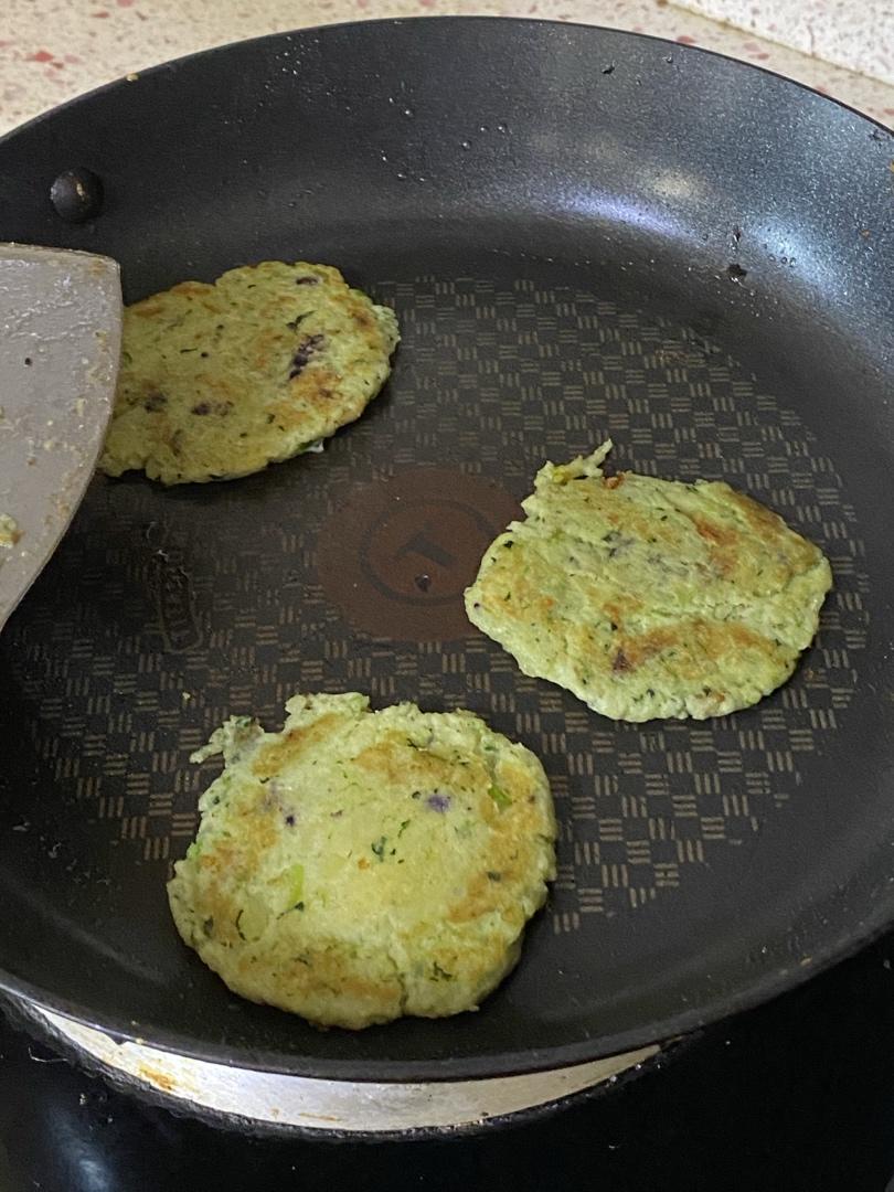 宝宝辅食 软绵绵的田园时蔬土豆饼