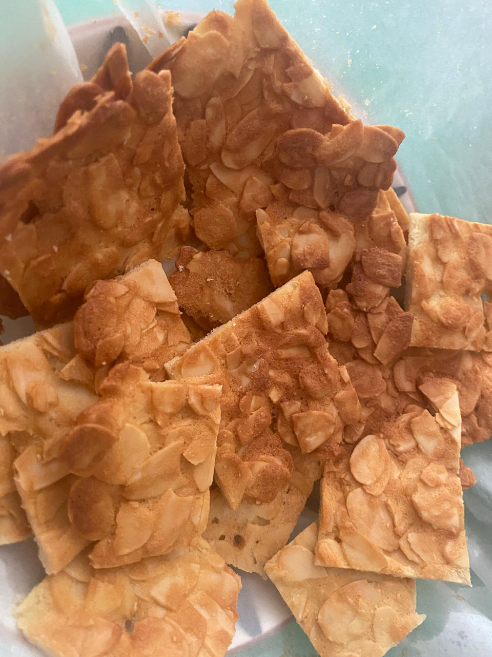 杏仁薄脆，超级香脆！做法简单拌匀就行