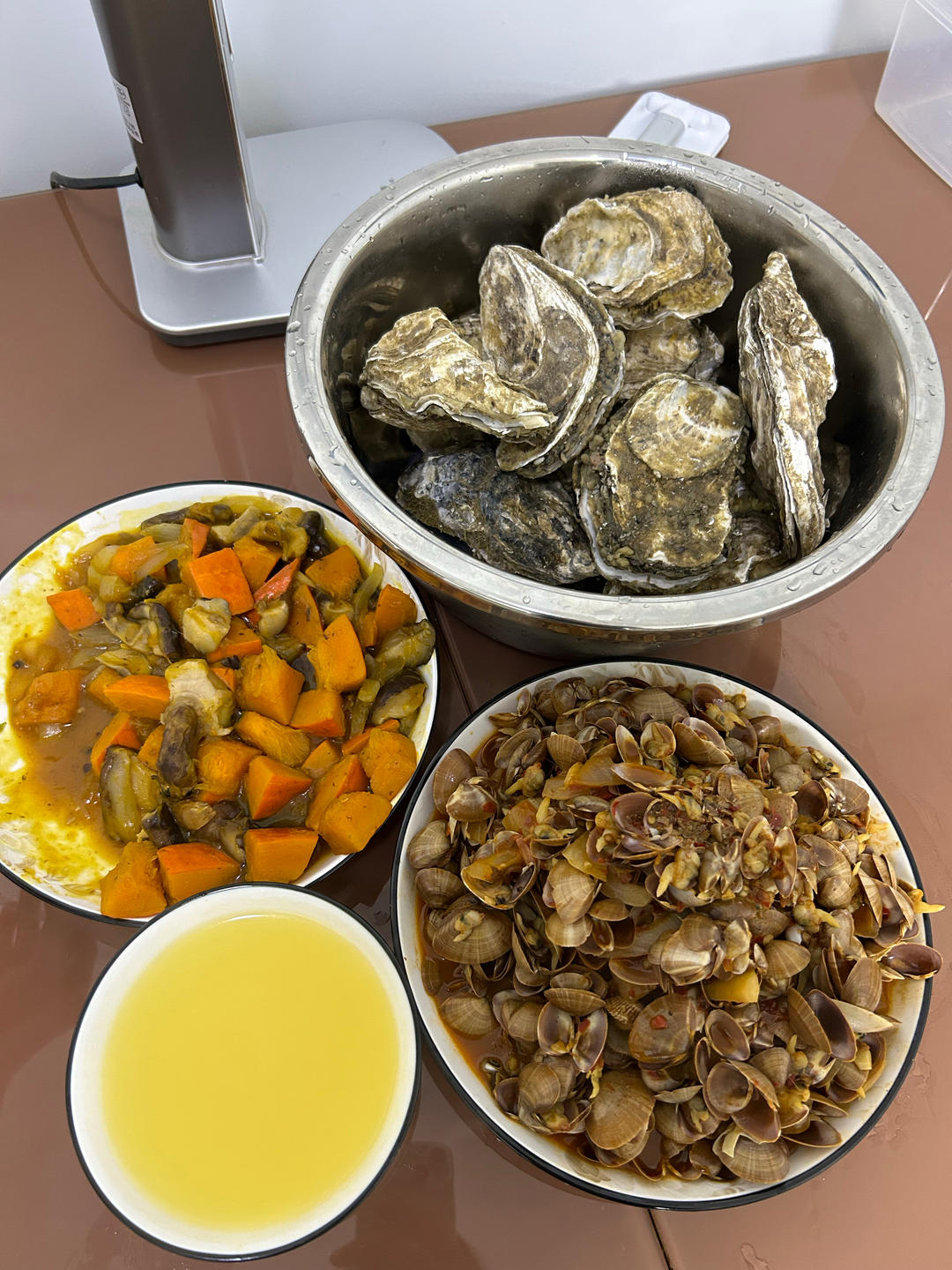 南瓜鸡肉香菇焖饭