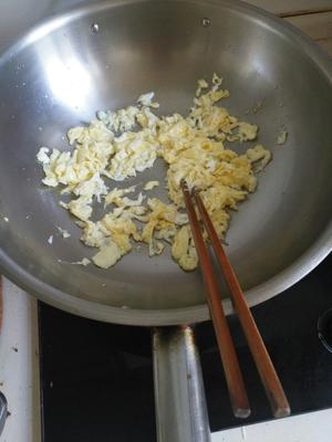 鸡蛋萝卜汤的做法 步骤3