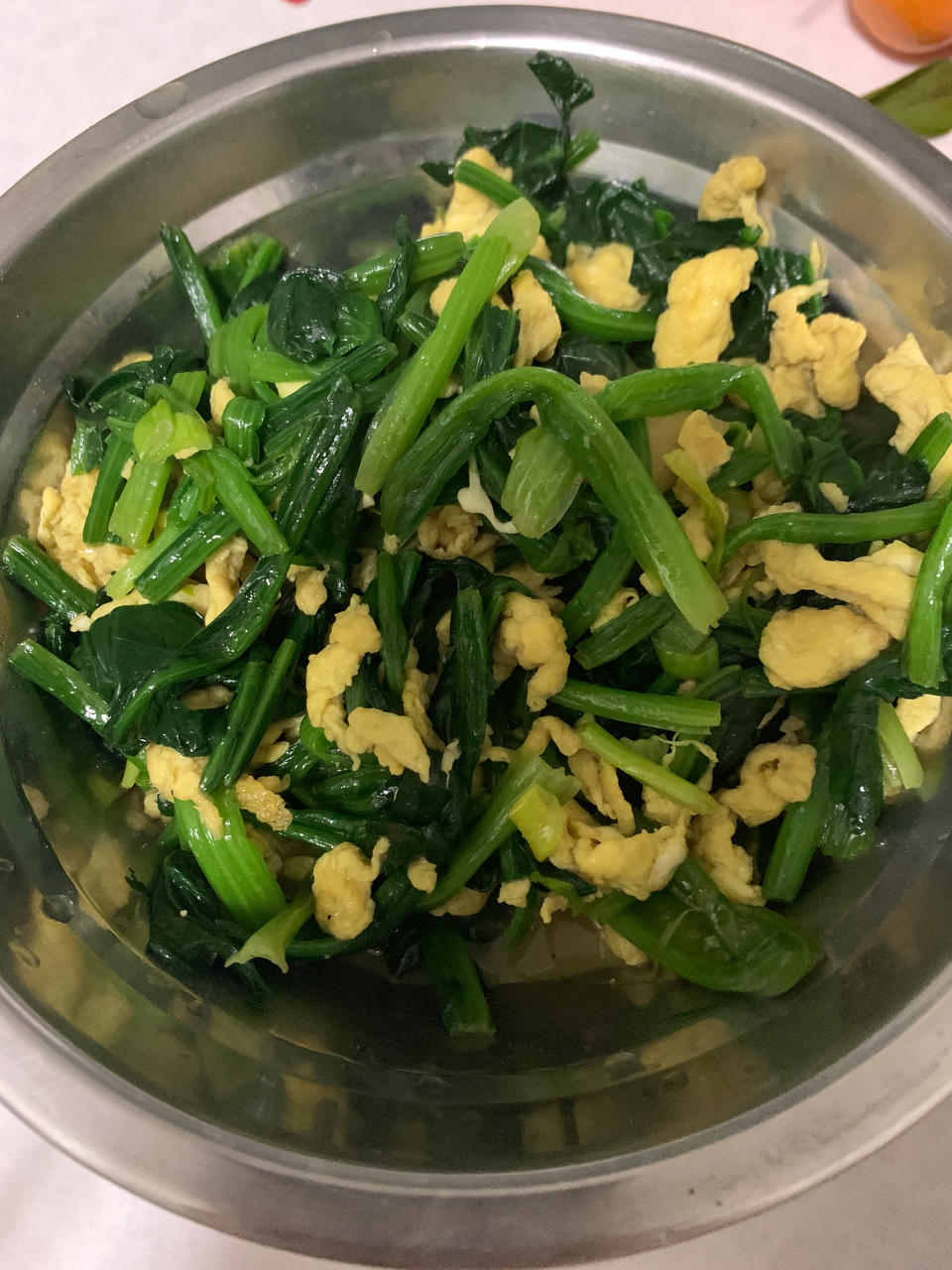菠菜炒鸡蛋