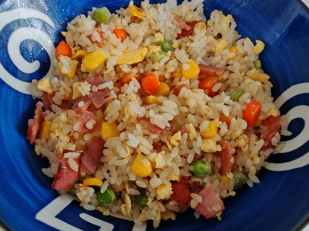菜蔬蛋炒饭 宇宙无敌好吃‼️