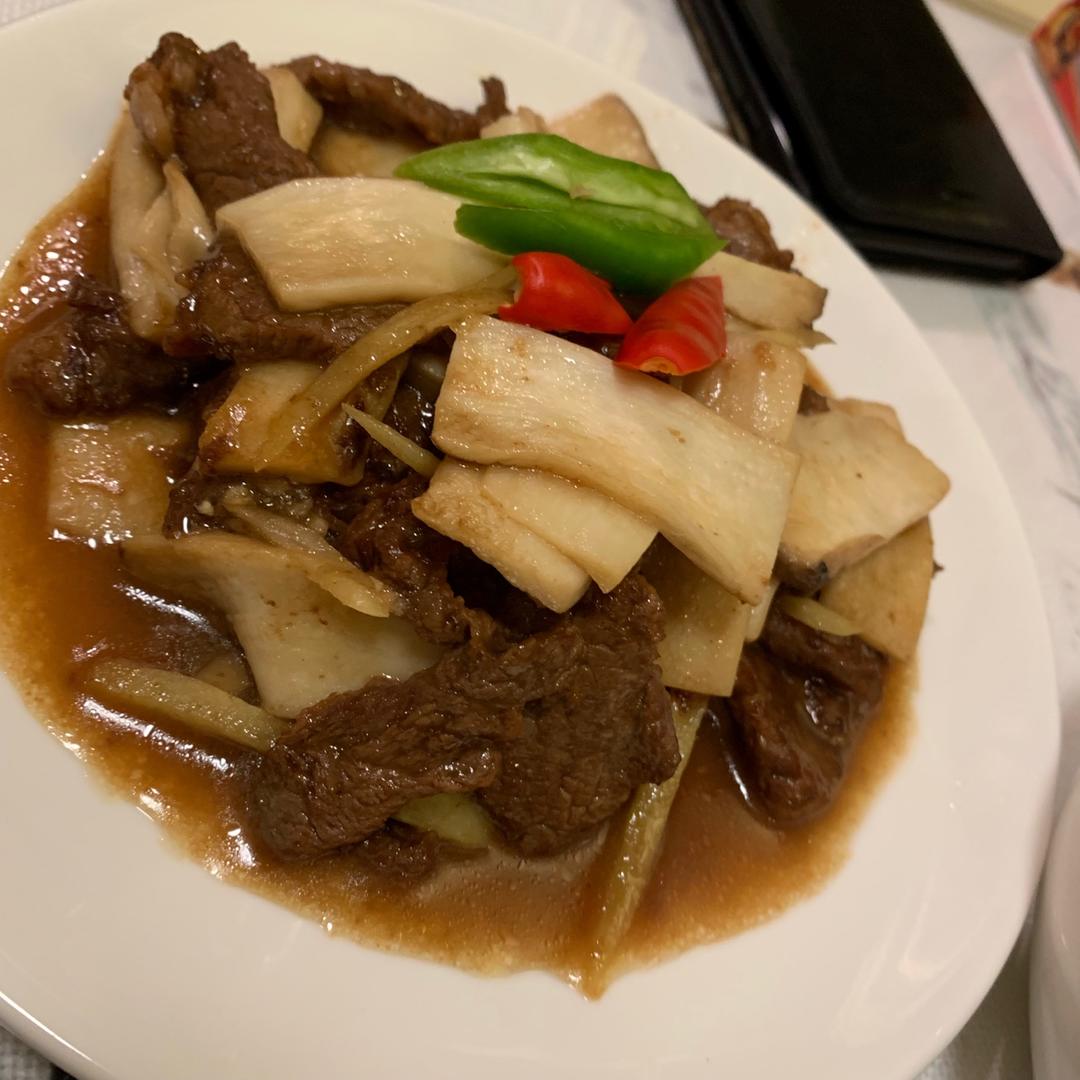 杏鲍菇炒牛肉