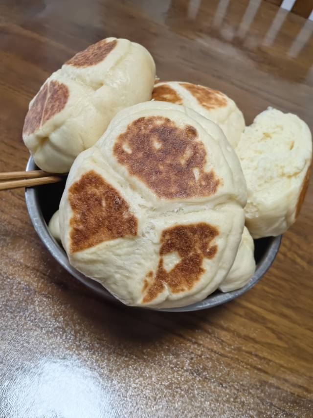 不加一滴水的奶香开花大馒头