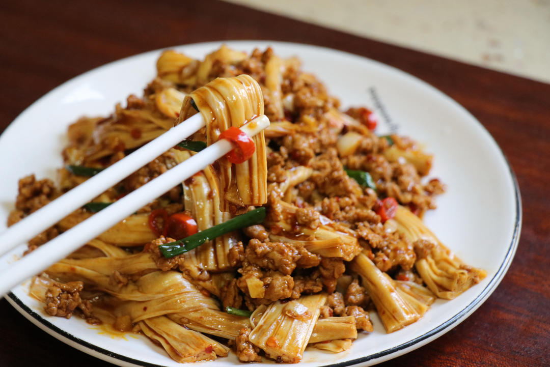 上班族都爱的快手菜，香辣开胃好下饭