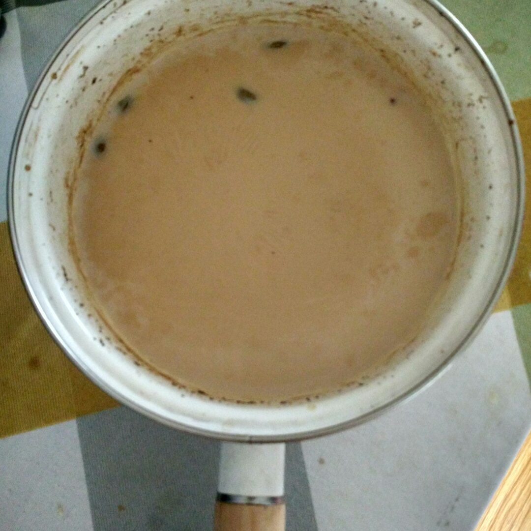 自制奶茶（快来看呀！口味近似统一牌阿萨姆奶茶）