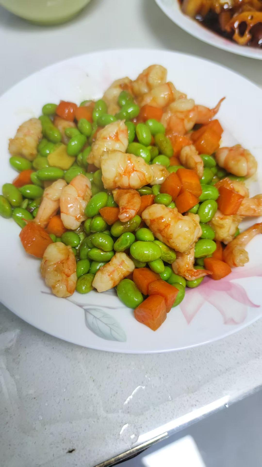 毛豆米炒虾仁
