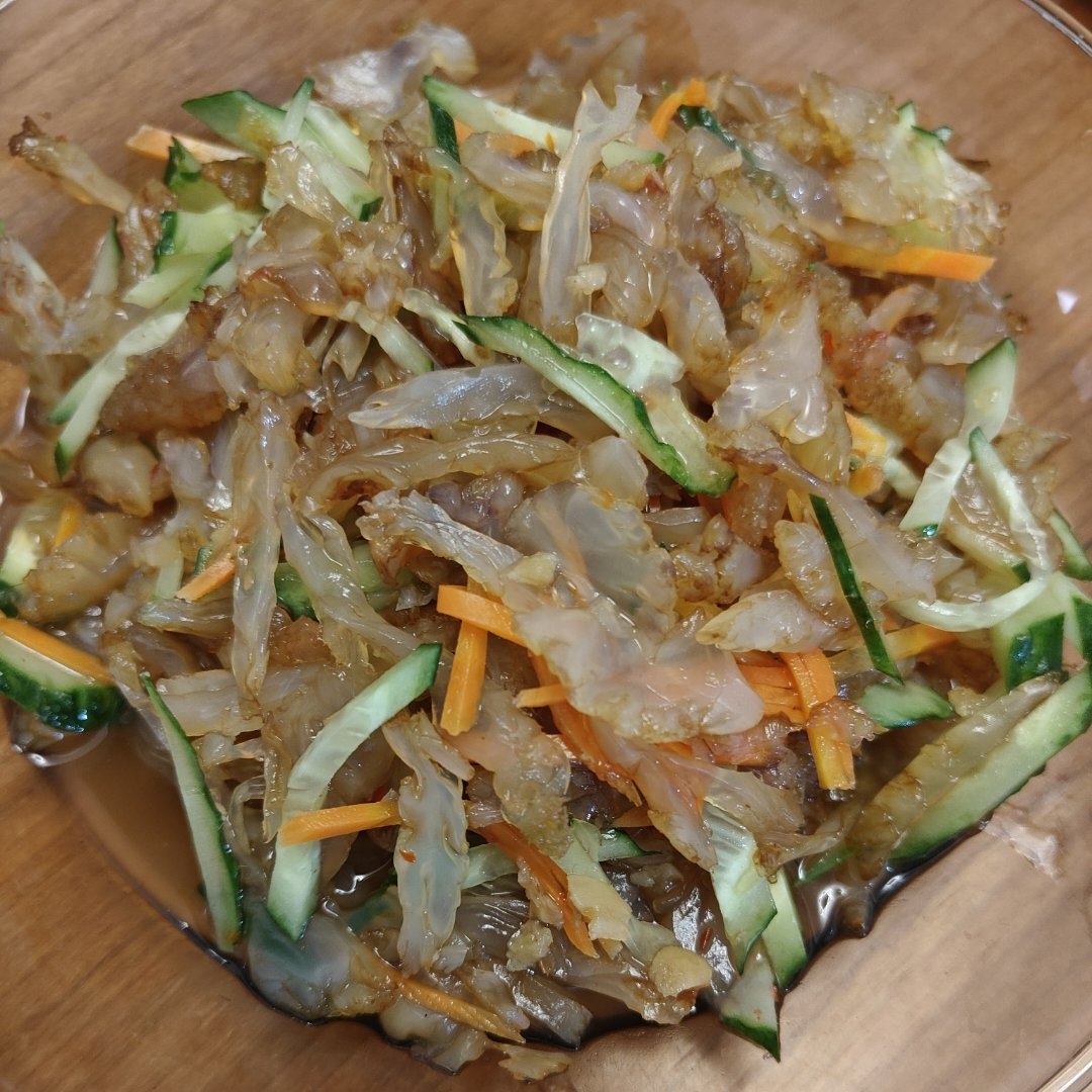凉拌黄瓜海蜇头：吃的停不下来的快手菜