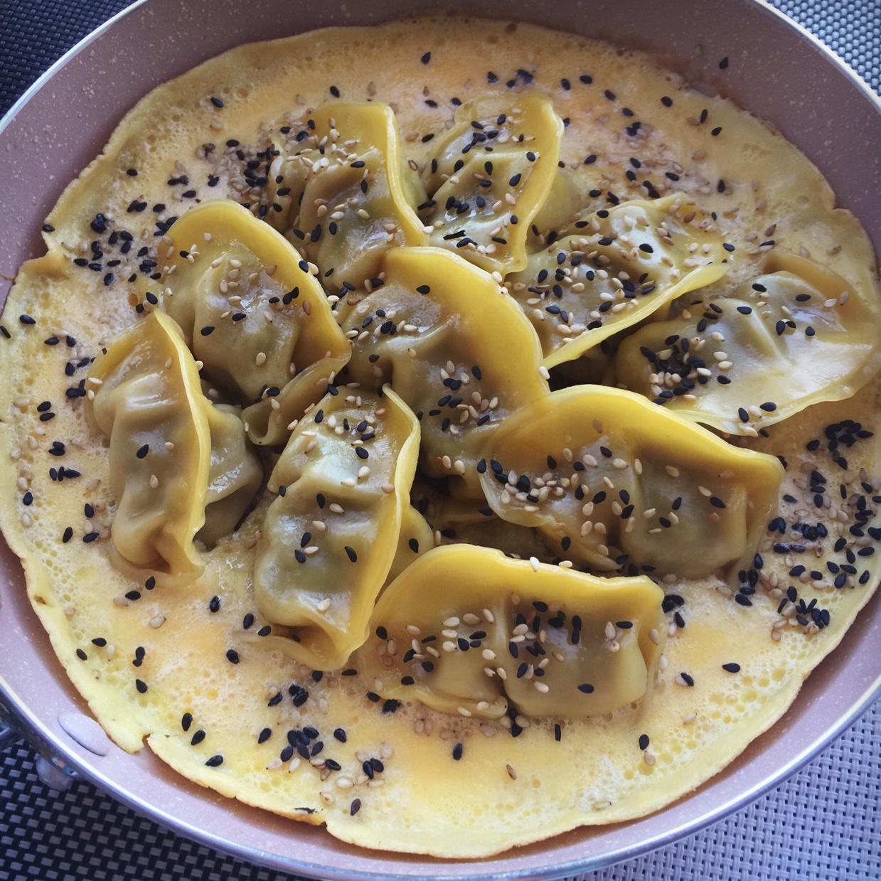 抱蛋煎饺