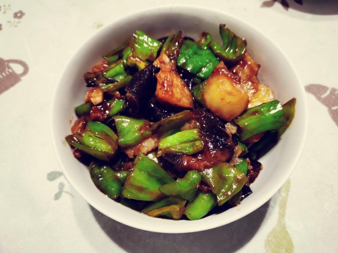 不用油炸巨省事的家常地三鲜