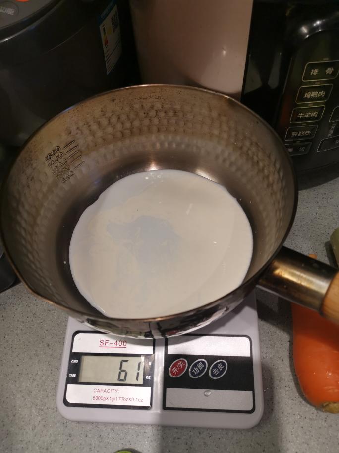 纯奶手撕吐司的做法 步骤1