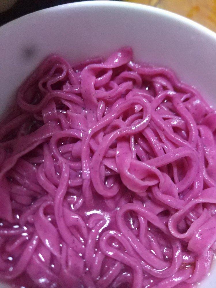 自制彩色手工面条/挂面