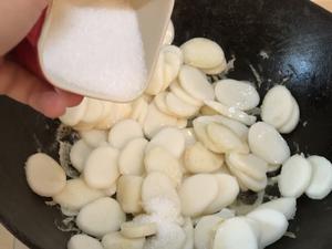 海苔糖炒年糕的做法 步骤3