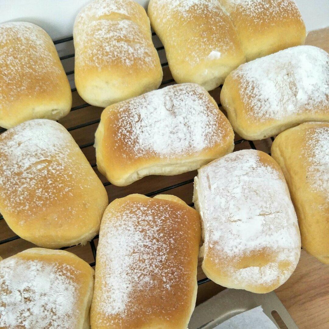 软到不知所措的牛奶卷