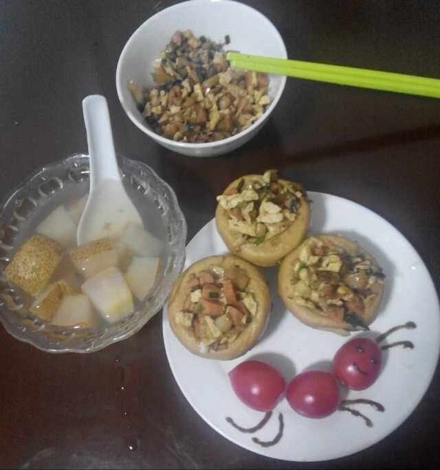 榄菜豆角窝窝头