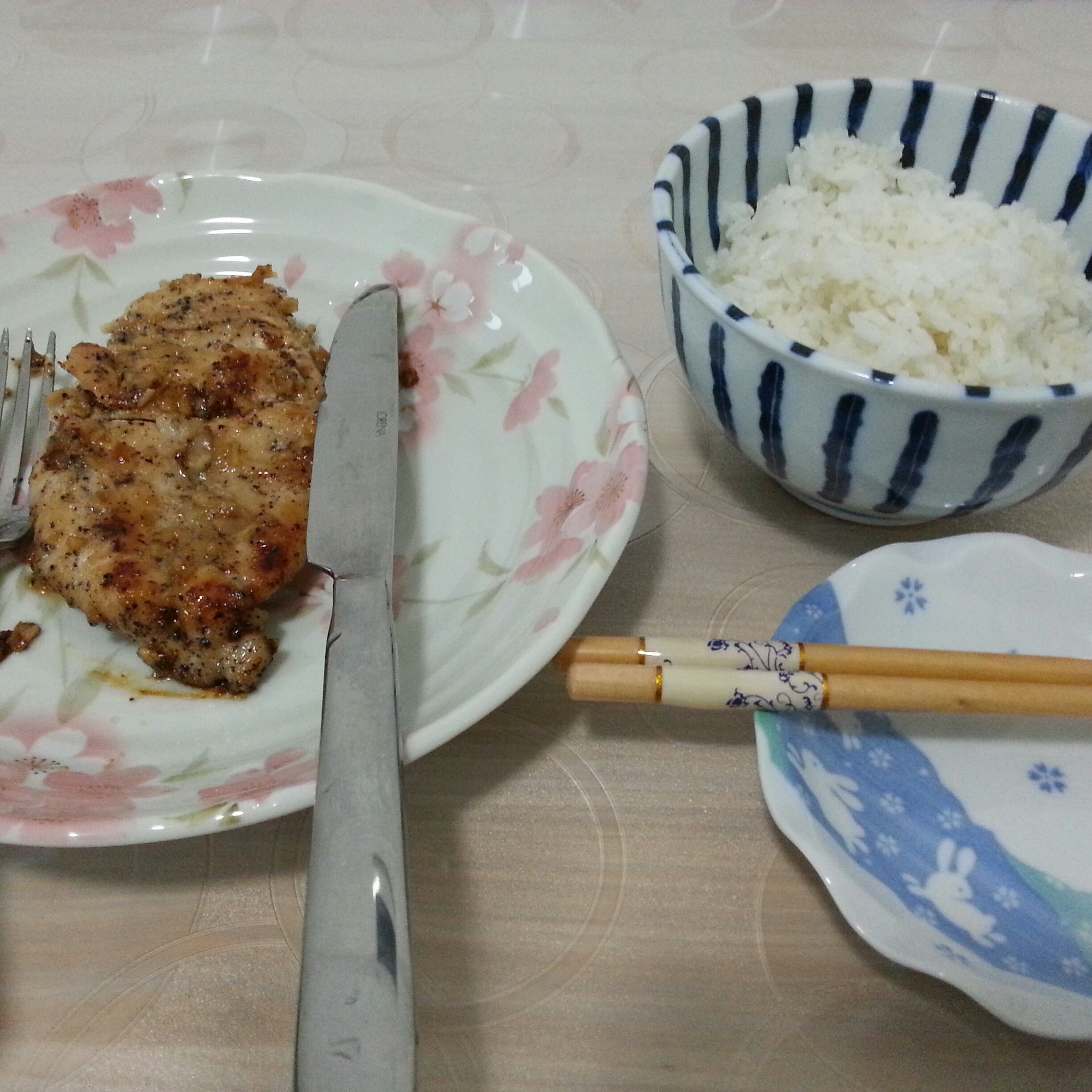 酷炫屌炸天好吃的煎鸡胸肉（香蒜蜂蜜煎鸡胸肉）