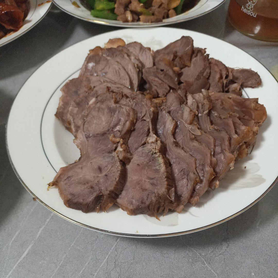 五香酱牛肉