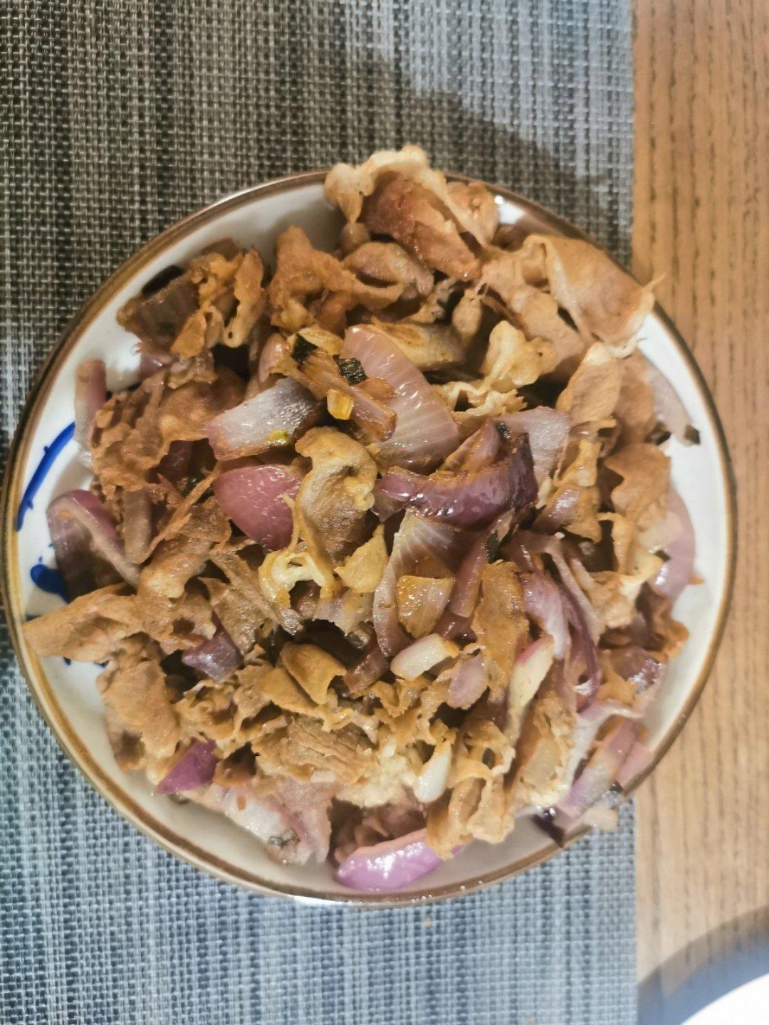 爆炒羊肉卷