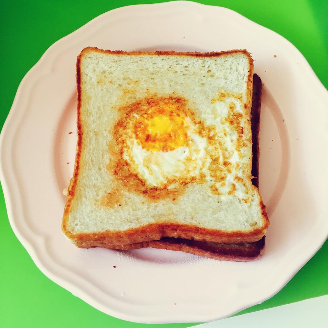 面包圈鸡蛋(￣▽￣)