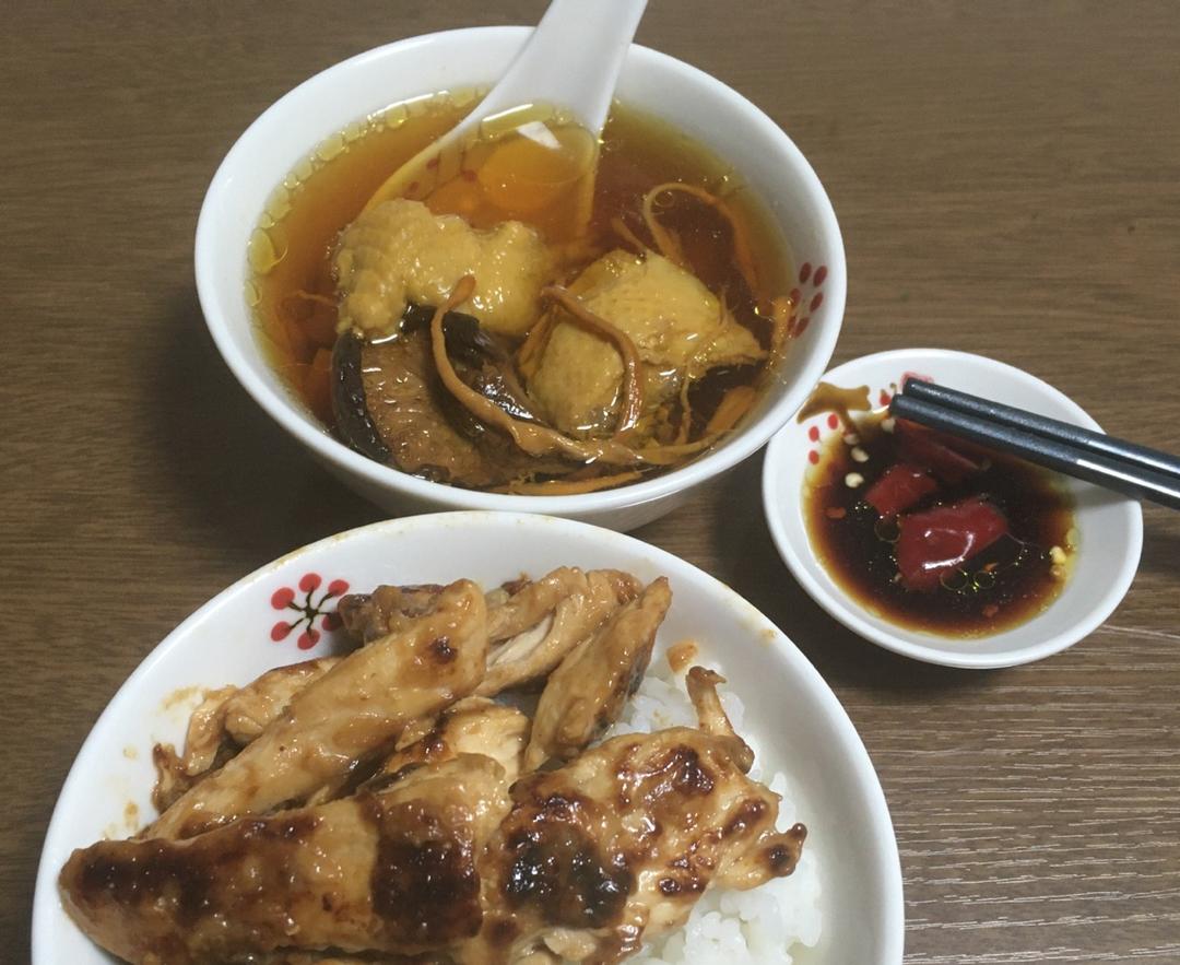 虫草花煲鸡汤