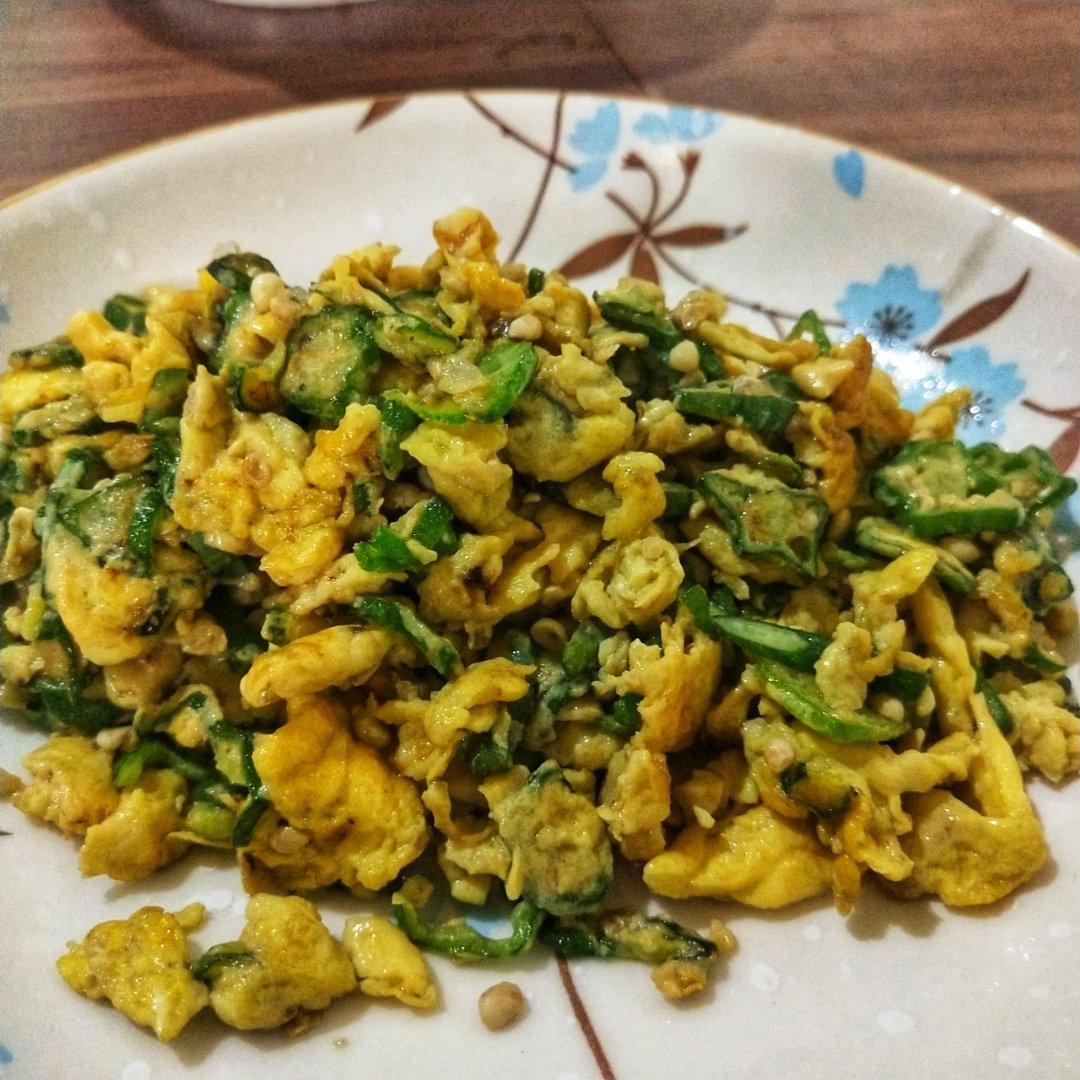 秋葵炒蛋