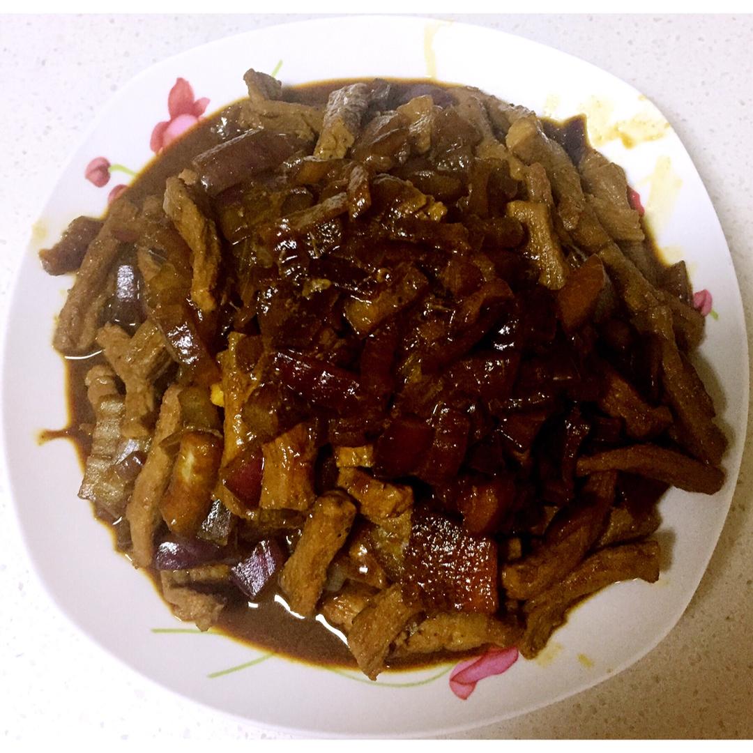 洋葱炒肉丝
