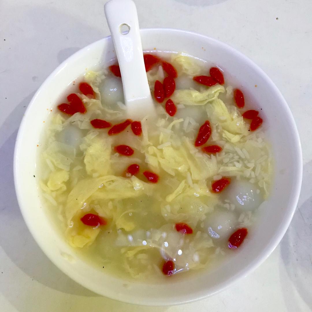 酒酿鸡蛋圆子羹