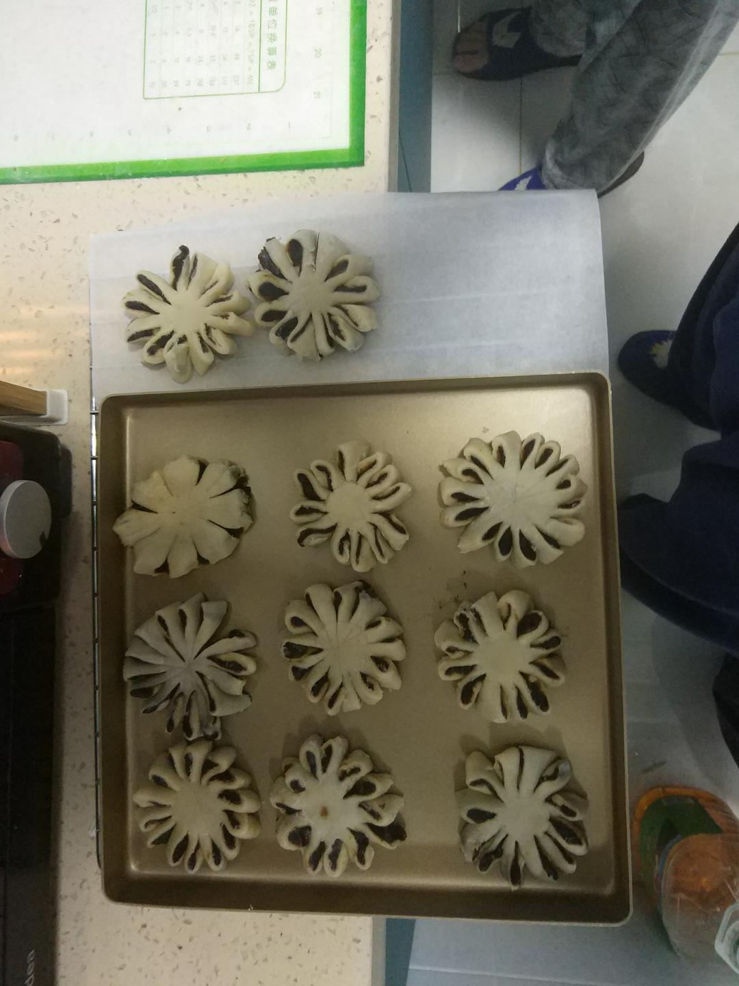 枣花酥，枣泥菊花酥
