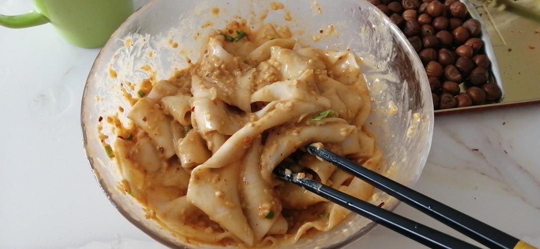 麻汁宽粉