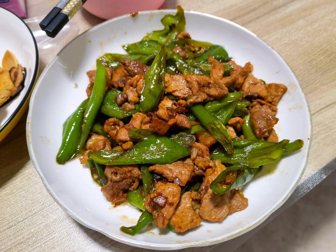 超下饭 ！小炒肉（辣椒炒肉）