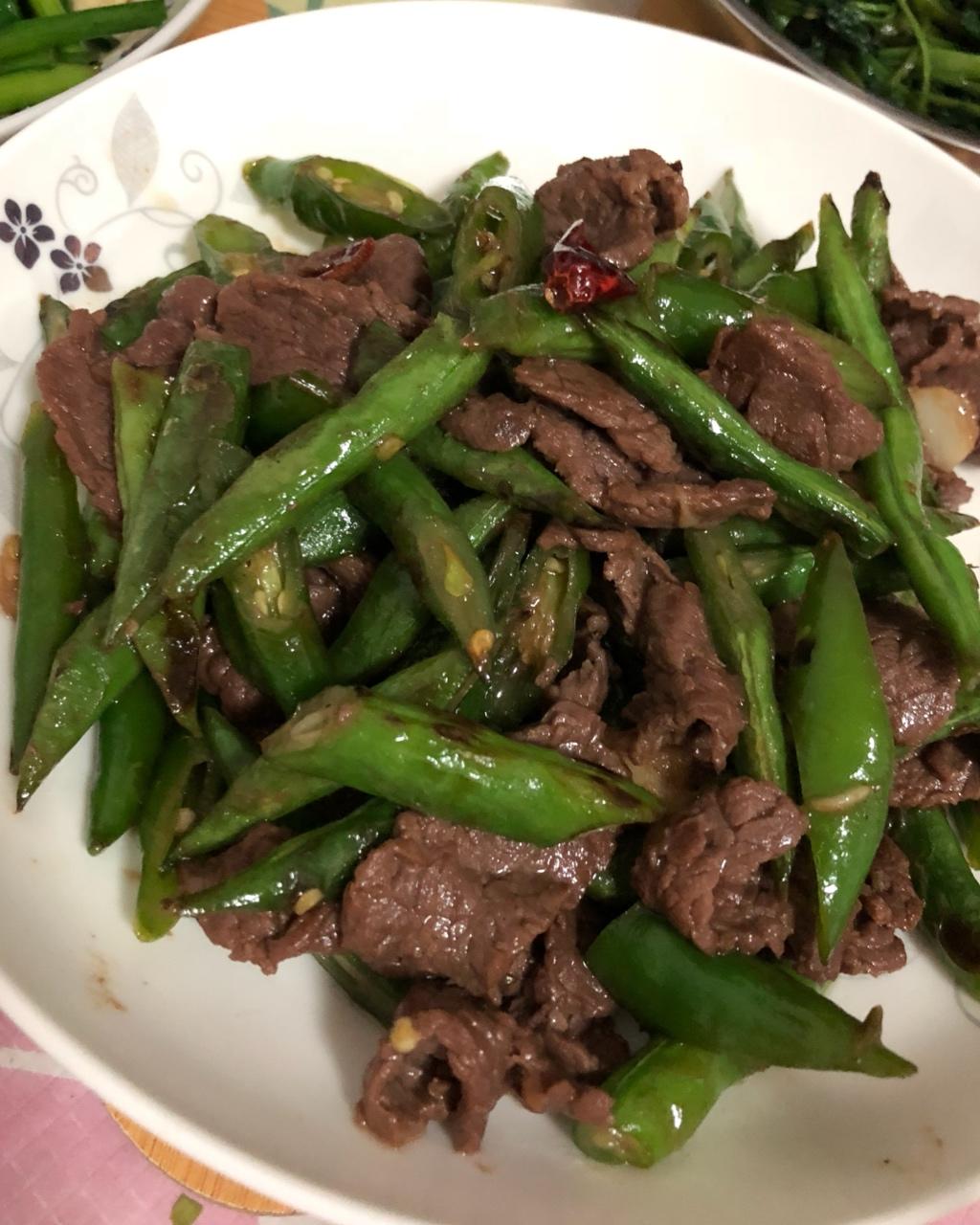 小炒牛肉