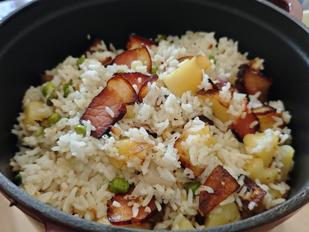 土豆饭，香掉牙的锅巴洋芋饭