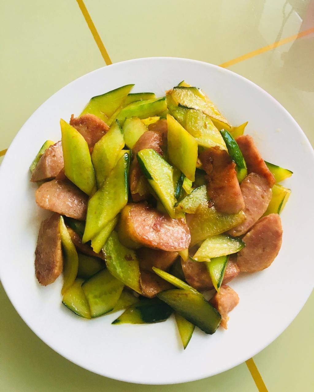 简单的生活1做的黄瓜炒火腿